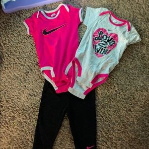 Girls Nike outfit lot